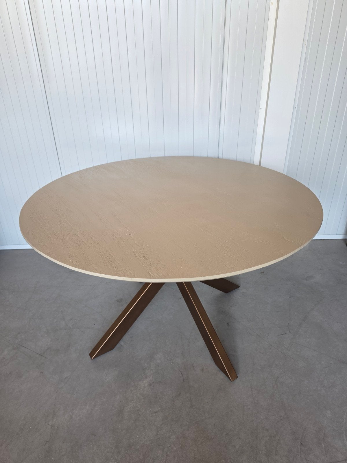 Ronde eettafel Madison Sand 130 cm mangohout, Huis en Inrichting, Overige houtsoorten, Madison, Info@meubeloutletmeppel.nl, Rond