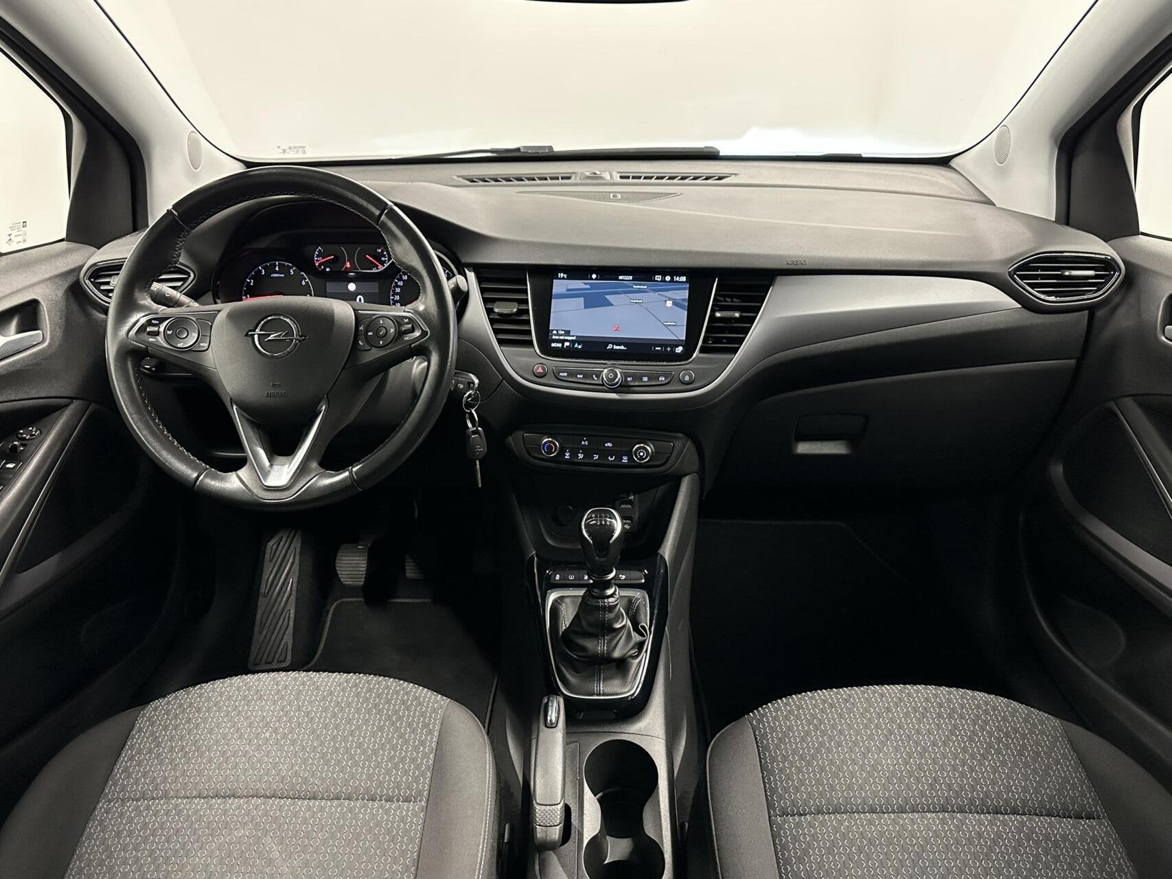 Opel Crossland 1.2 Turbo Edition CAMERA CARPLAY NAVI TREKHAA, Voorwielaandrijving, Gebruikt, 1199 cc, Met garantie (alle)