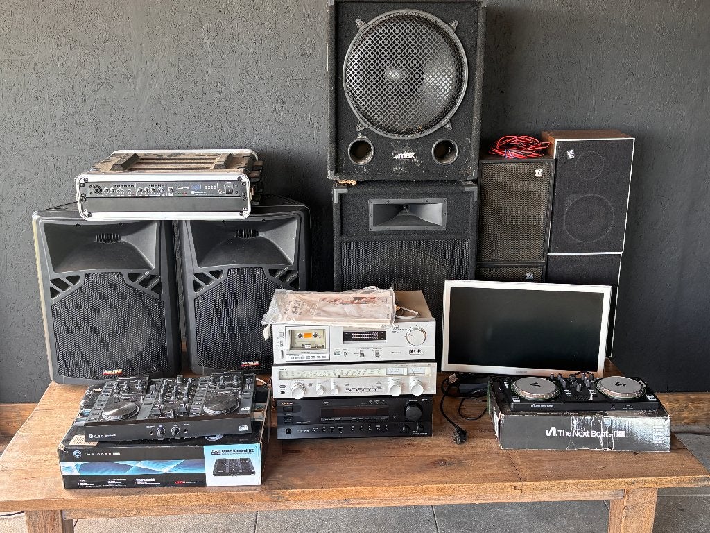 Partij audio apparaten, controllers, actieve speakers, Ophalen, Gebruikt