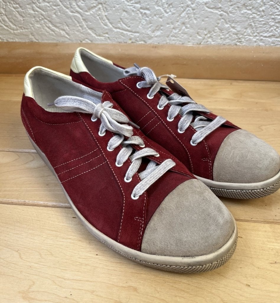 NIEUW Durea sneakers maat 41 H suède bordeauxrood beige, Durea, Verzenden, Nieuw, Sneakers of Gympen