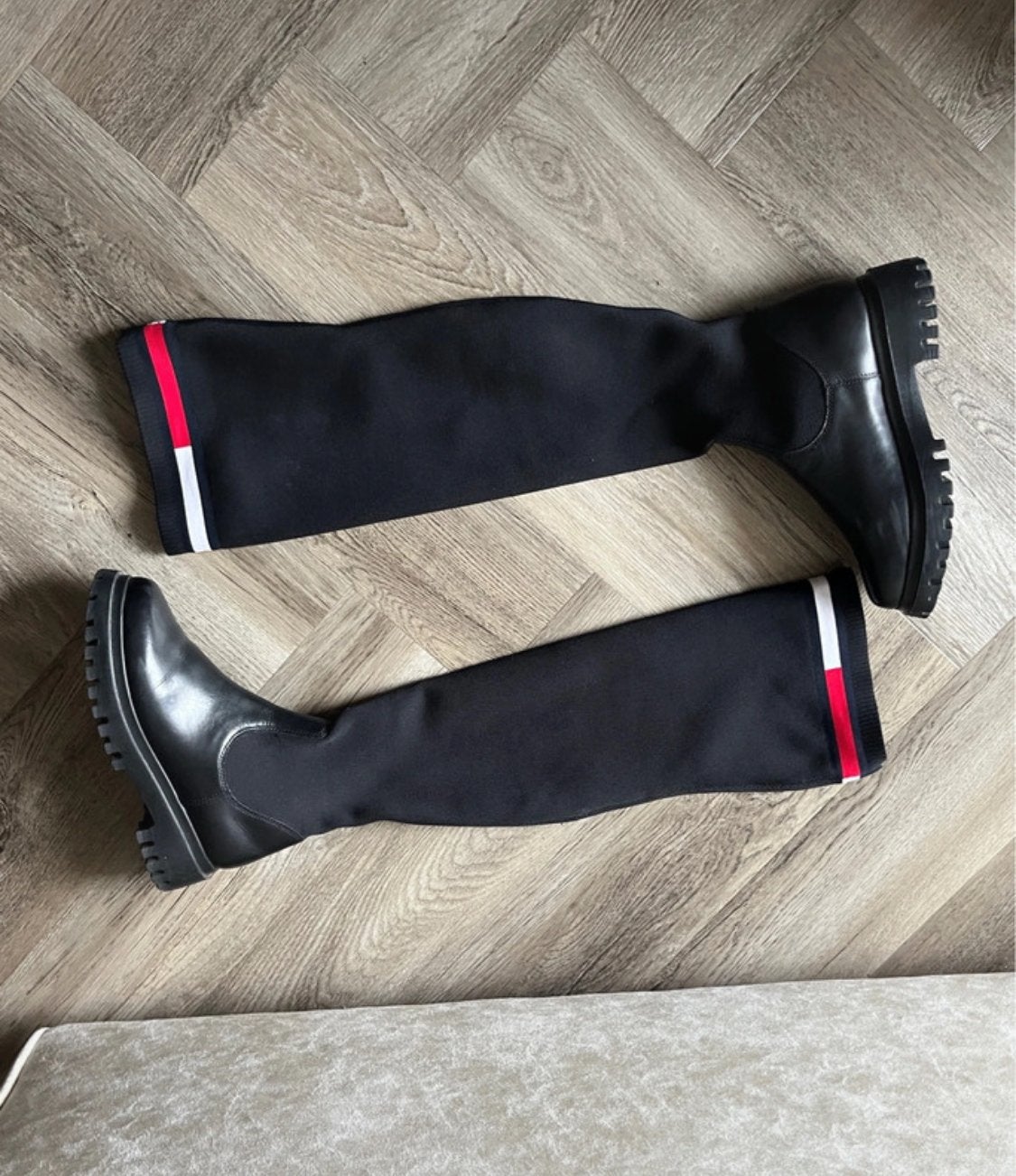 Tommy Hilfiger Overknee Laarzen Zwart - Maat 40, Ophalen of Verzenden, Zo goed als nieuw, Zwart, Hoge laarzen