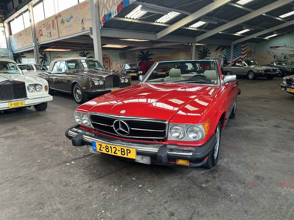 Diversen SL-klasse 380 tot 560 SL op voorraad (bj 1986), Automaat, Achterwielaandrijving, 4973 cc, Overige kleuren