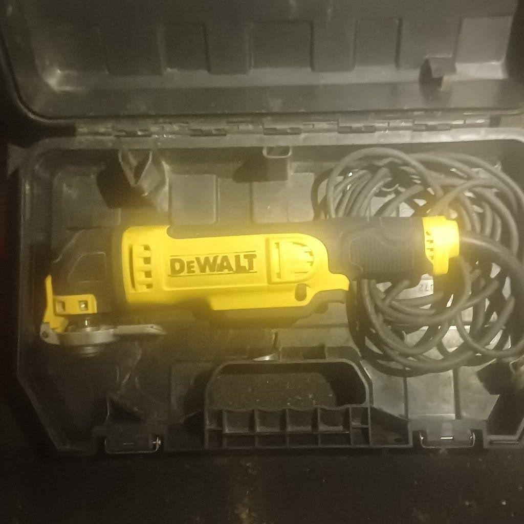 Dewalt multitool, Ophalen of Verzenden, Zo goed als nieuw
