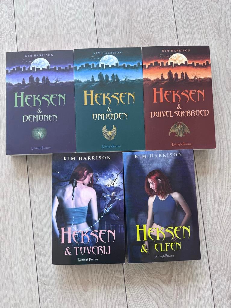 Kim Harrison Heksen & Fantasy Boeken Set (5 delen), Boeken, Ophalen of Verzenden, Zo goed als nieuw