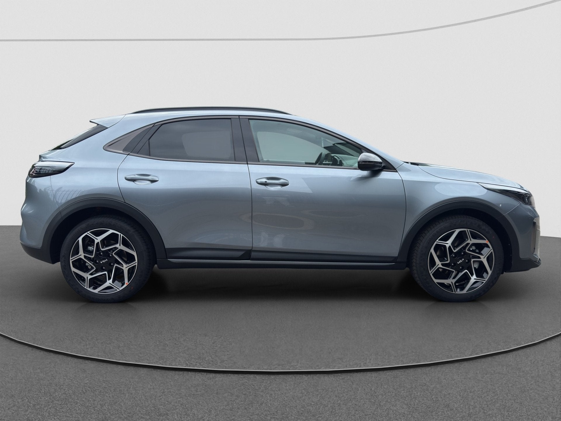 Kia Xceed 1.5 T-GDi GT-Line 750 inruilpremie (bj 2025), Auto's, 1300 kg, Gebruikt, Zwart, 4 cilinders