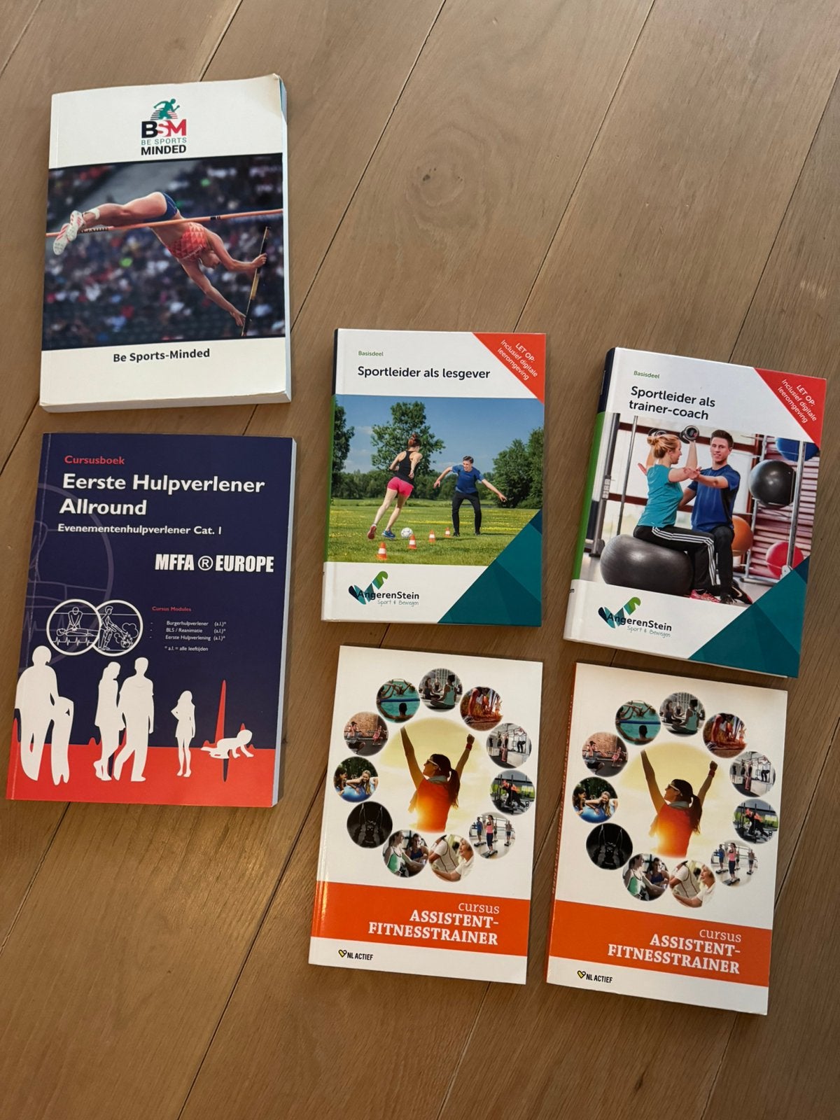 Summa Sport - sportleider, fitnesstrainer en hulpverlener, Ophalen of Verzenden, Zo goed als nieuw, Overige niveaus