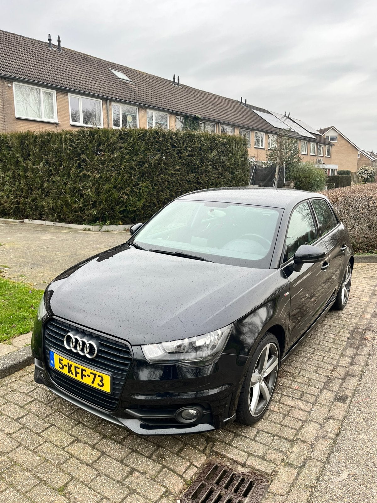 Audi A1 S-LINE 1.2 Tfsi 63KW SB 2013 Zwart, Auto's, Audi, Voorwielaandrijving, Stof, Zwart, 4 cilinders
