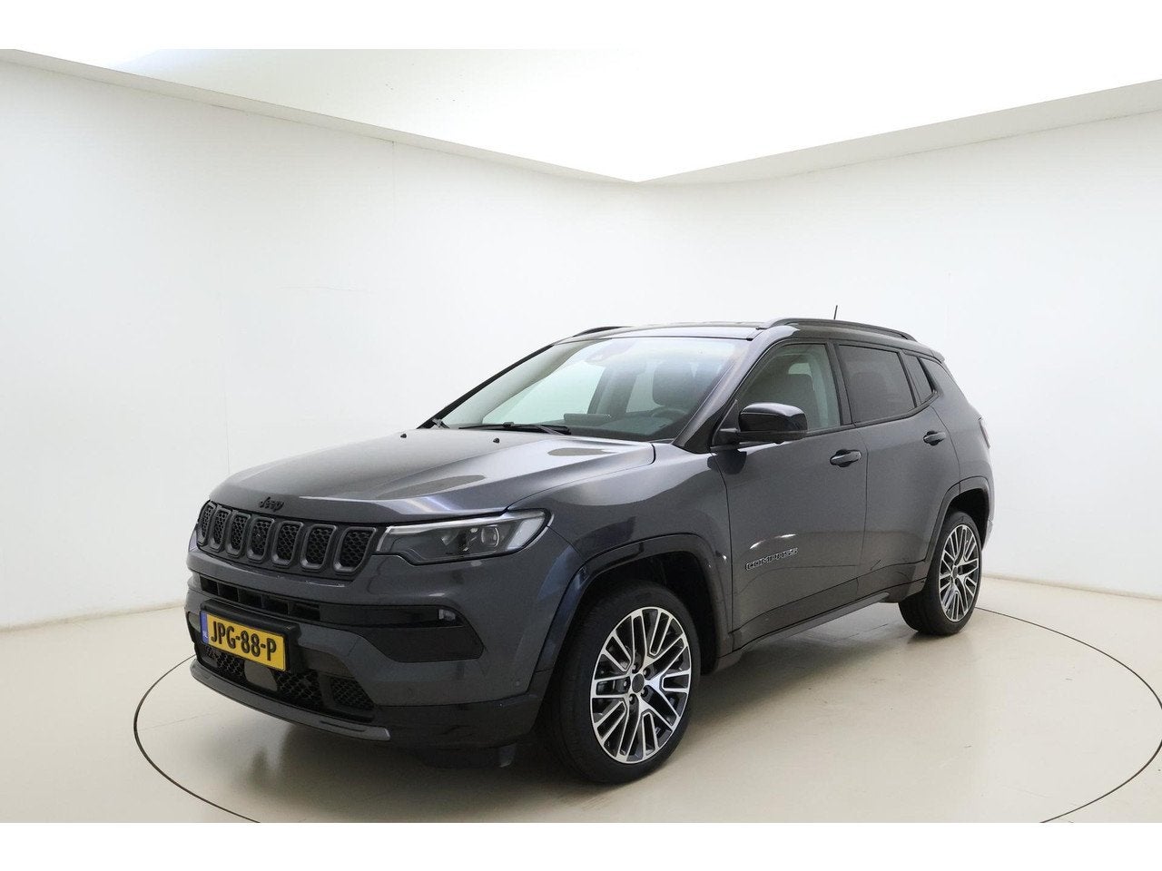 Jeep Compass 1.5T e-Hybrid S | Automaat | Rondomzicht Camera, Automaat, Gebruikt, 4 cilinders, Bedrijf