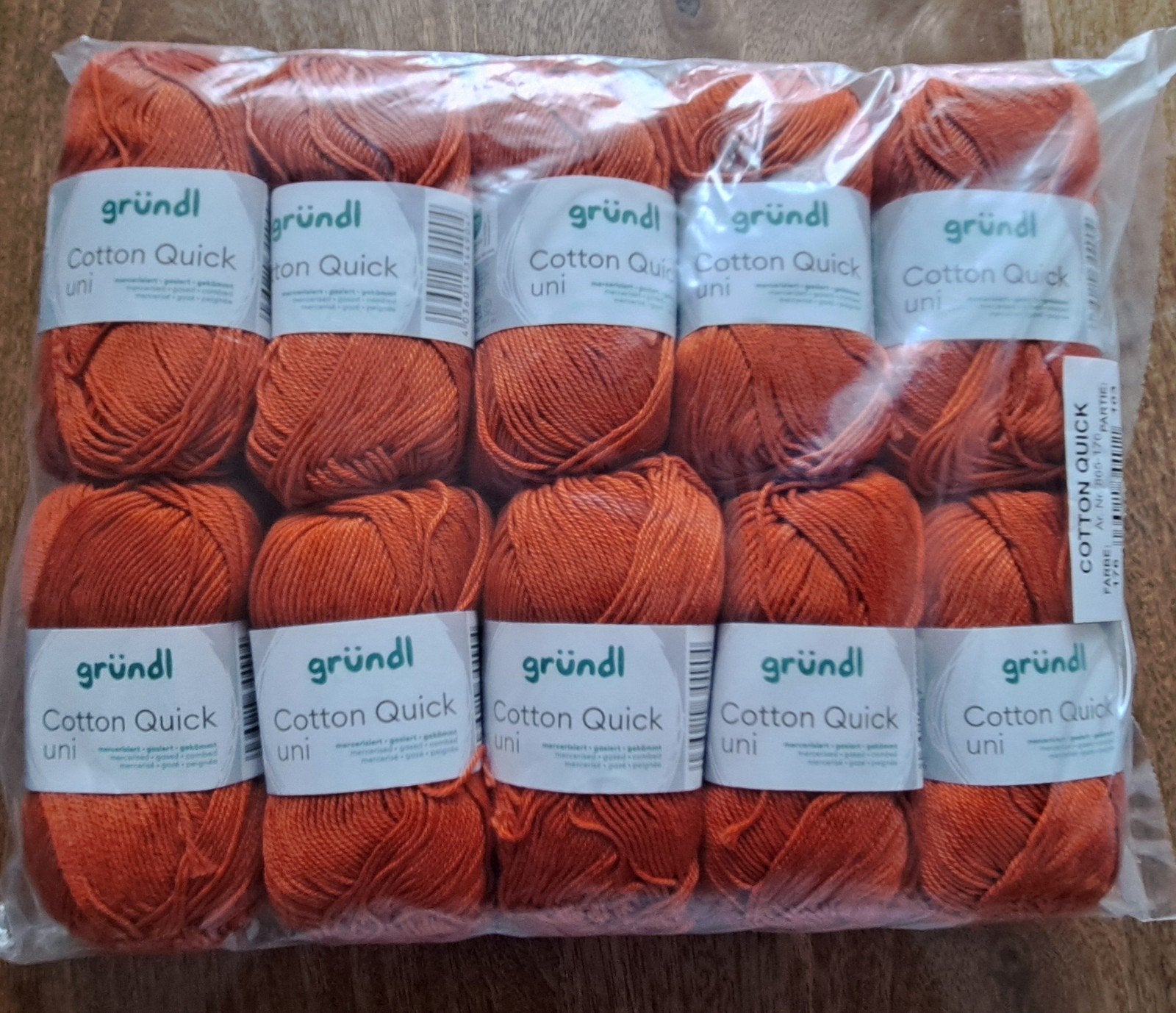 10 bolletjes katoen van Grundl, Ophalen of Verzenden, Nieuw, Breien of Haken, Wol of Garen