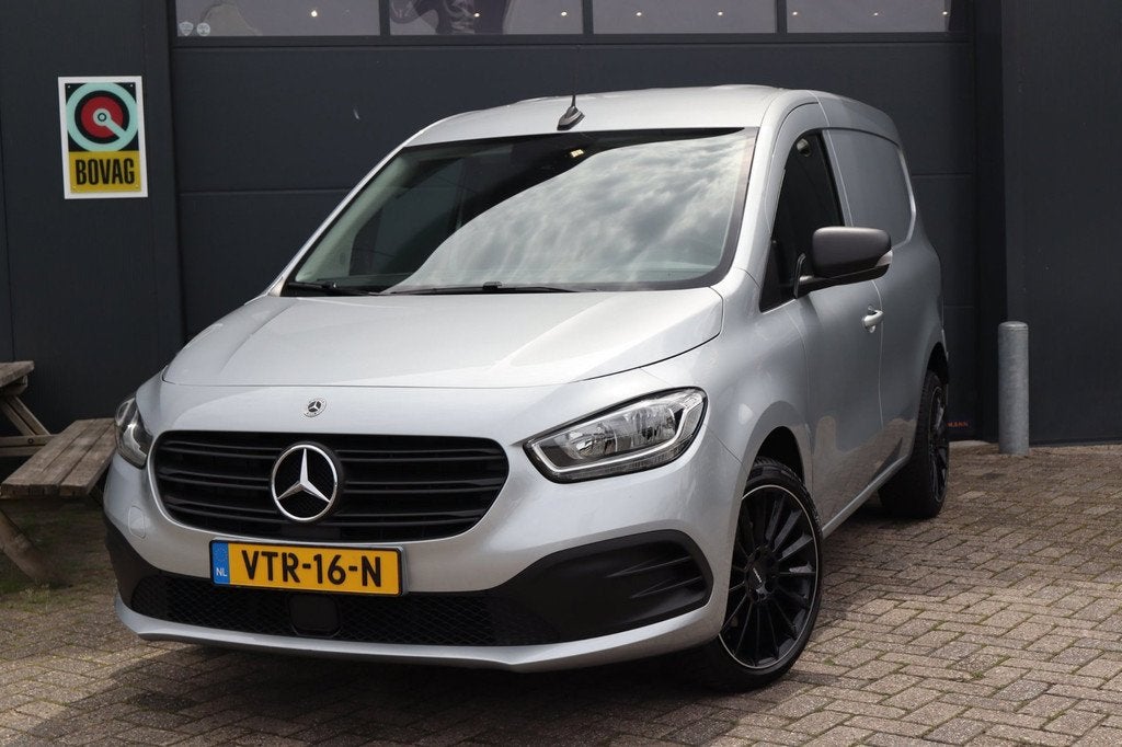 Mercedes-Benz Citan 113 L1 Pro-Automaat-Benzine, Voorwielaandrijving, 15 km/l, Euro 6, 4 cilinders