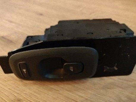 Volvo V70 elektrische ramen bediening schakelaar 8682837, Ophalen of Verzenden, Gebruikt, Volvo