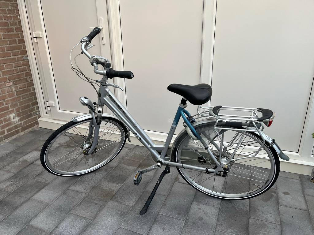 Gazelle Chamonix Plus Damesfiets - Zilver, Fietsen en Brommers, Fietsen | Dames | Damesfietsen, Velgrem, Versnellingen, Ophalen of Verzenden