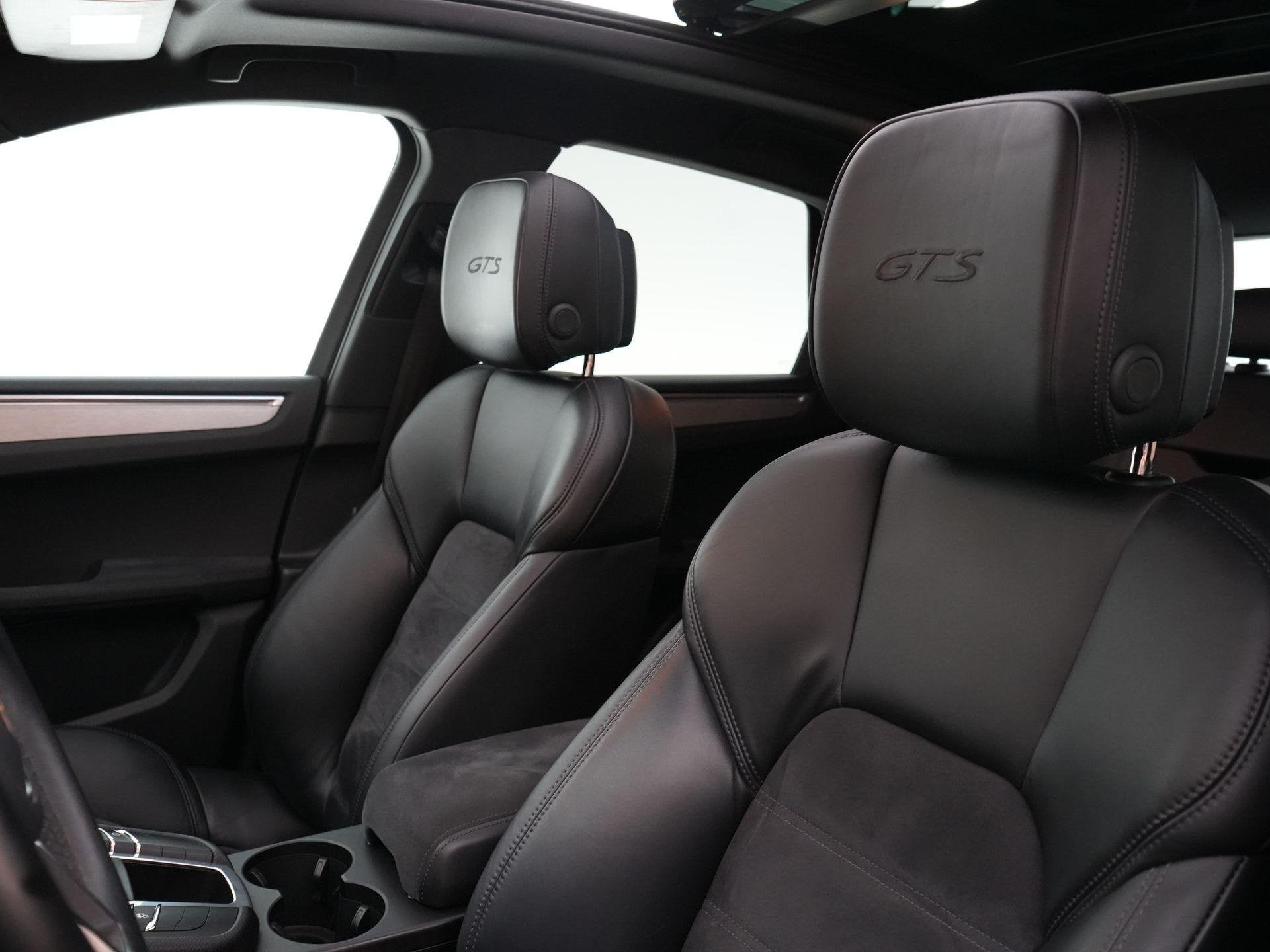 Foto 5 van Porsche Macan 3.0 GTS |panoramadak|luchtvering|PASM|sportuit