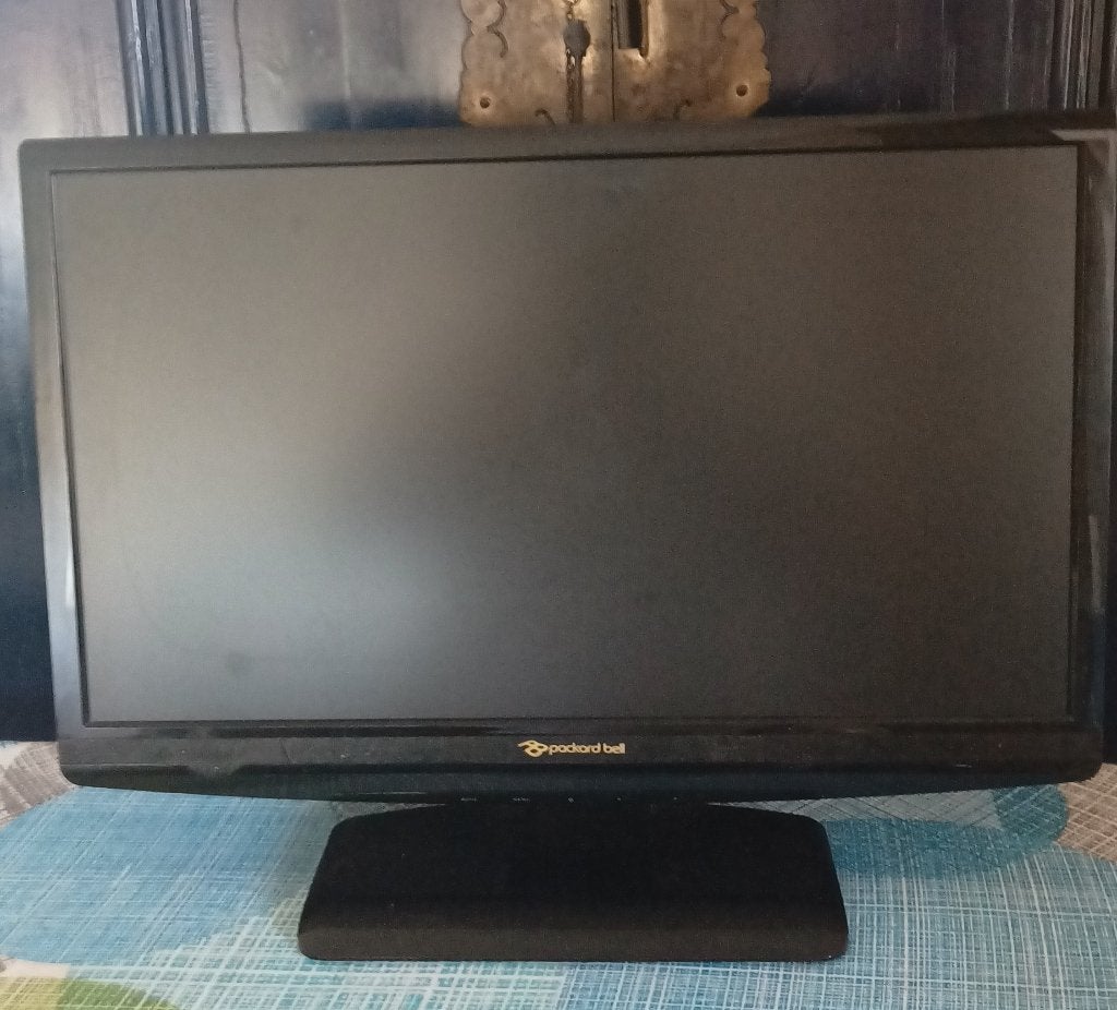 Packard Bell monitor 56 cm (22 inch), Ophalen, Gebruikt