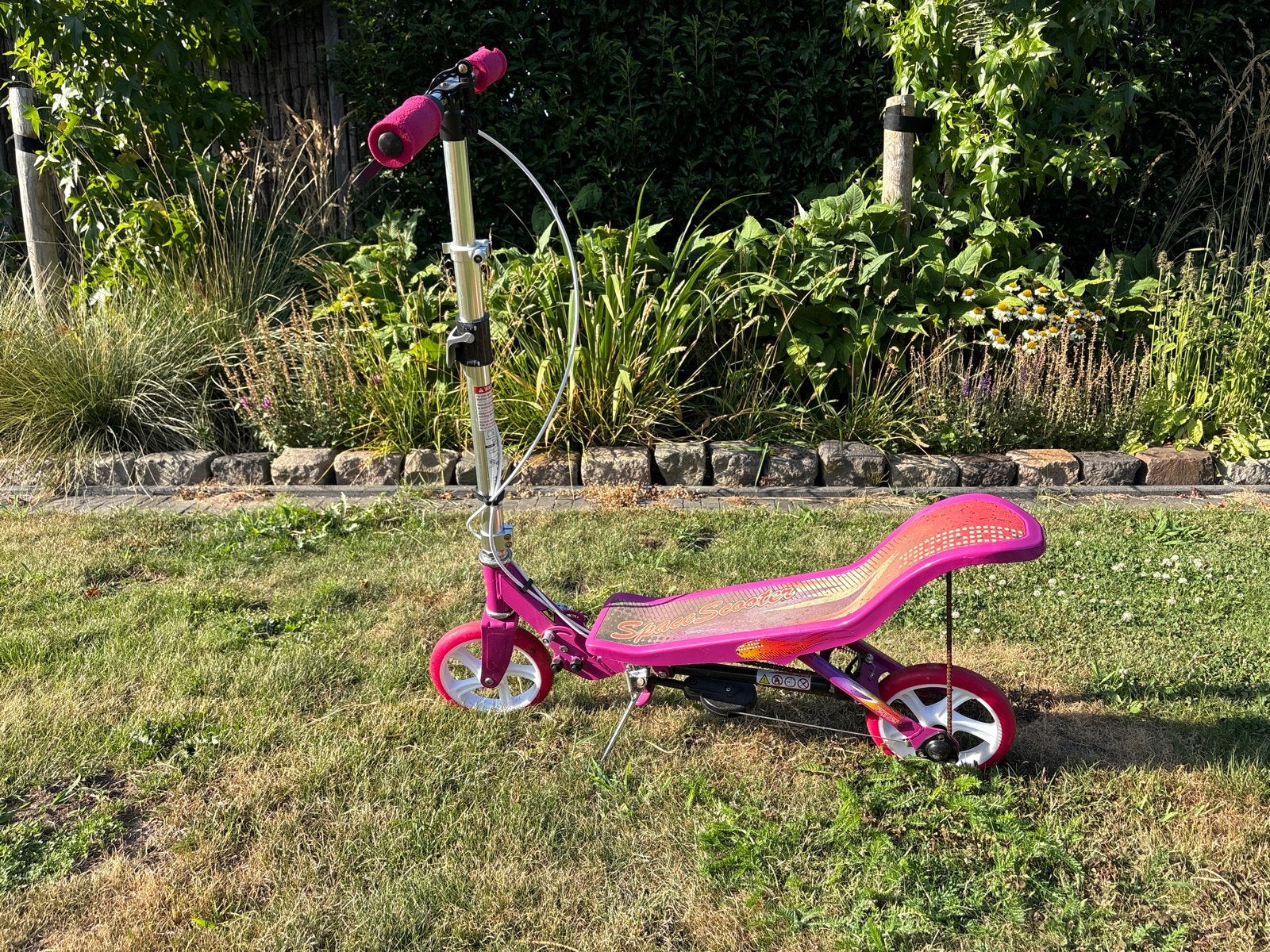 Leuke roze Space Scooter - Gebruikt maar in goede staat, Fietsen en Brommers, Steps, Ophalen, Gebruikt, Gewone step