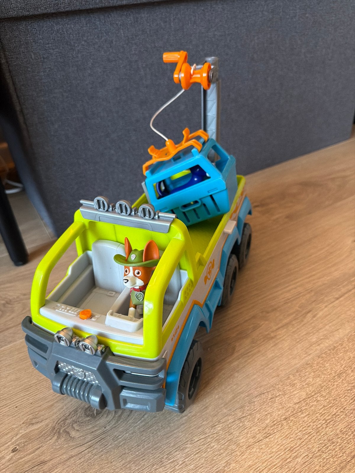 Paw Patrol Tracker Jungle Cruiser met figuur, Ophalen of Verzenden, Gebruikt