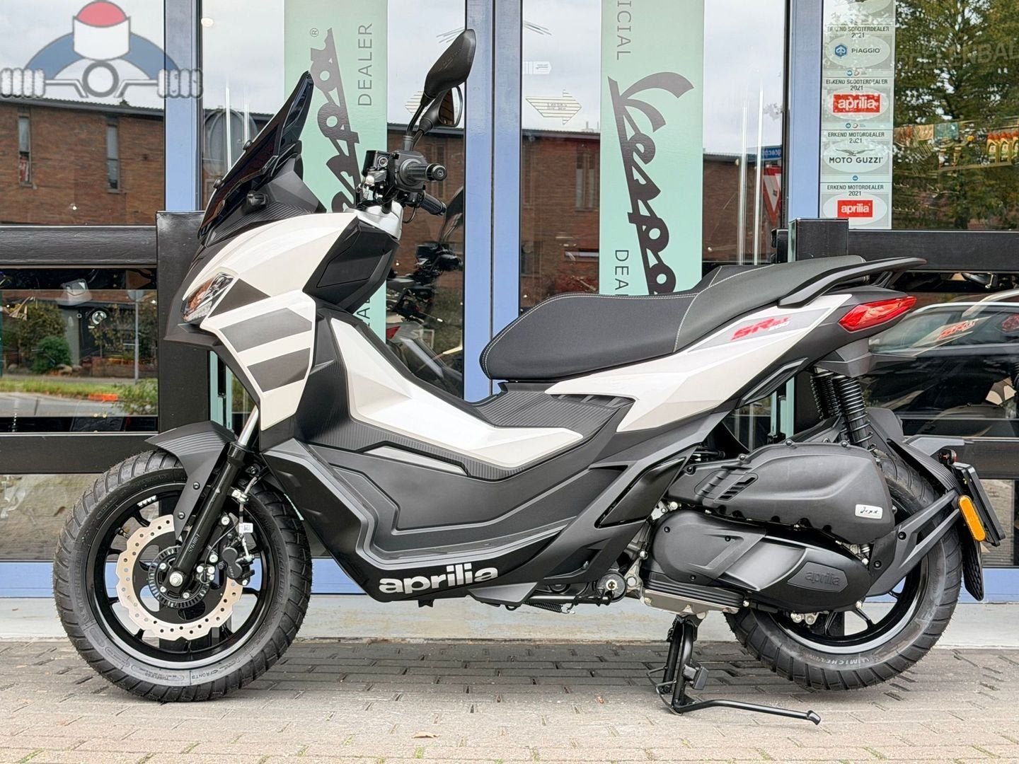 Aprilia SR GT 200 (Wit) Opalescent Light Actie!, Scooter, Bedrijf, Onbekend, APRILIA