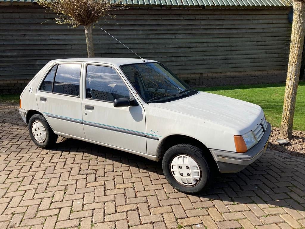 Peugeot 205 GE 1.1 S6, foto 1