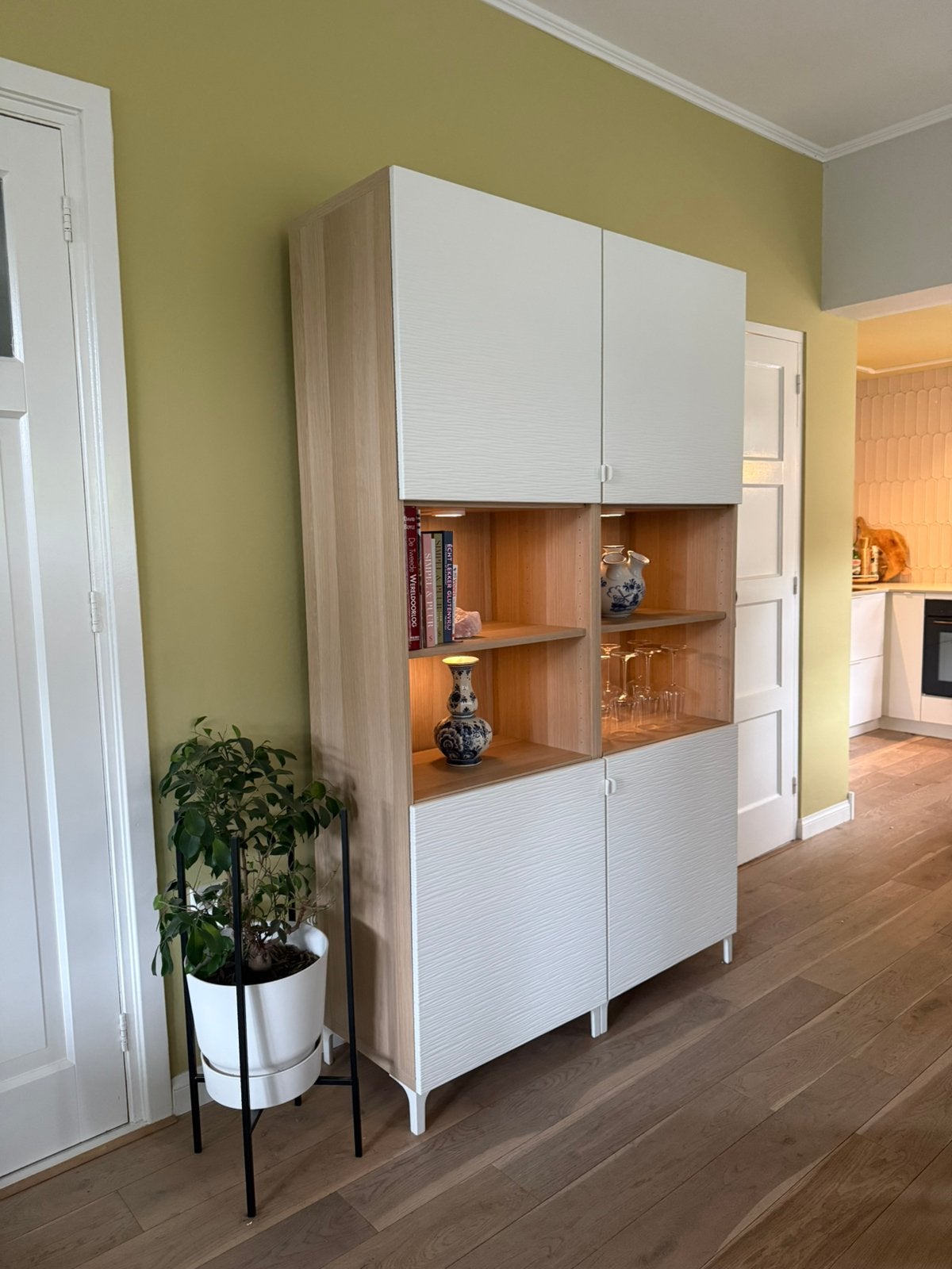Mooie buffetkast eikenlook & wit – 120 x 200 cm, Ophalen, 100 tot 150 cm, Zo goed als nieuw, 150 tot 200 cm