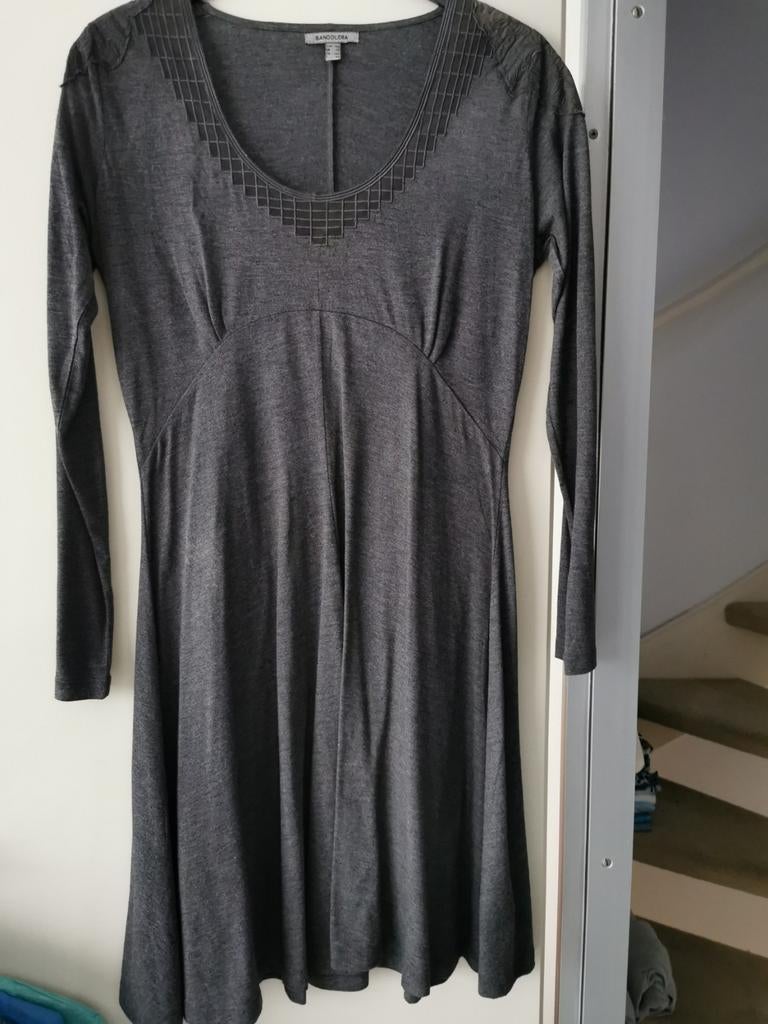 Jurk van Bandolera, mt 40, Maat 38/40 (M), Ophalen of Verzenden, Zo goed als nieuw, Grijs