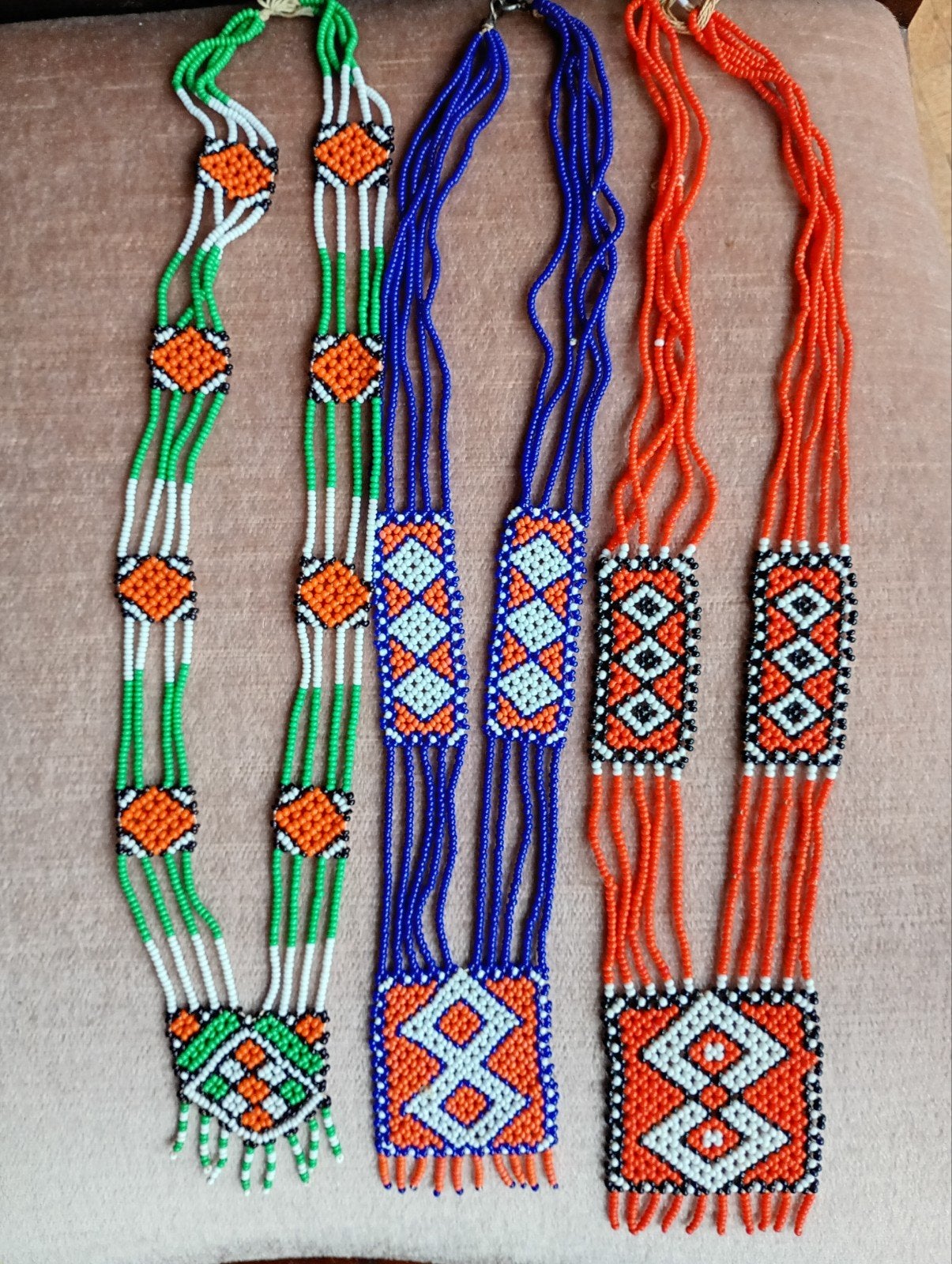 kralenkettingen en armbanden uit Afrika, Ophalen, Zo goed als nieuw, Overige materialen