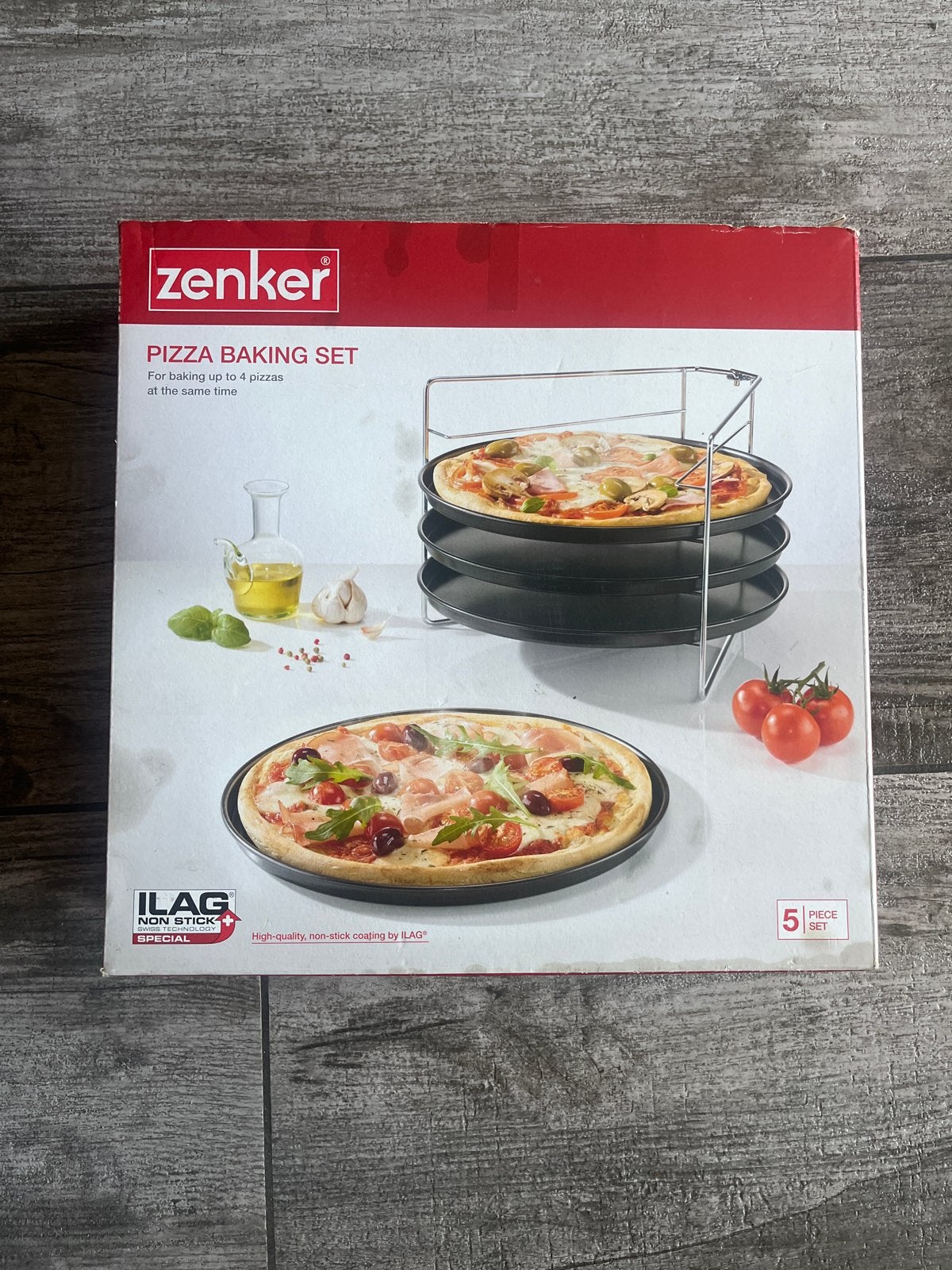 Zenker Pizza Bakset - 4 Pizza's tegelijk (30cm), Ophalen of Verzenden, Zo goed als nieuw