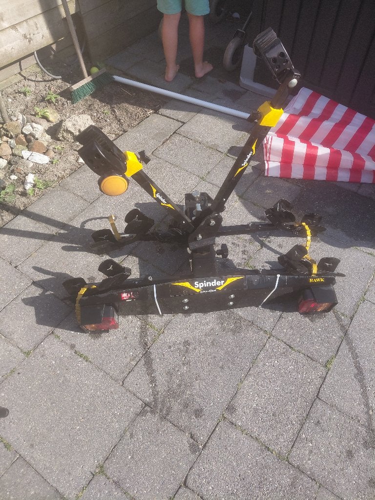 Spinder fietsendrager, Ophalen, 2 fietsen, Gebruikt, Trekhaakdrager