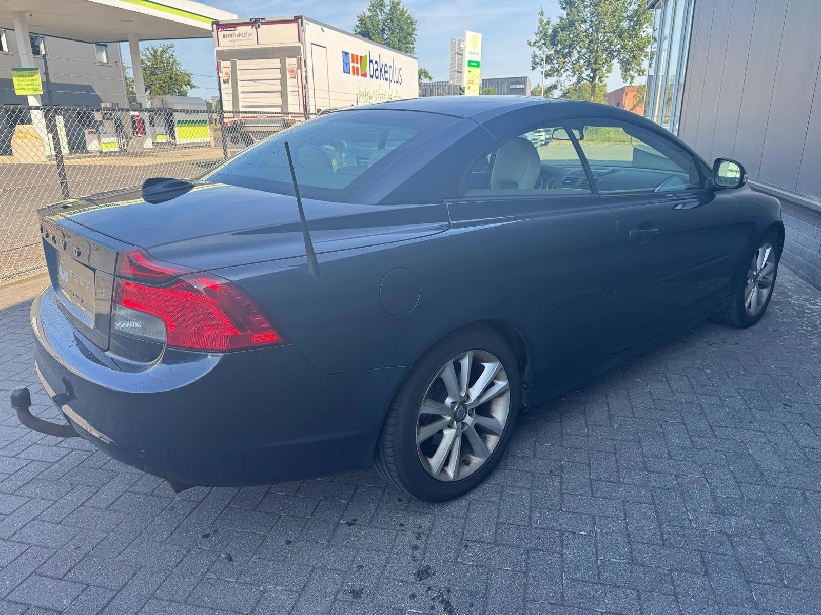 Volvo C70 Convertible 2.0 D3 AUT. Summum/Org NL/Compleet Ond, Auto's, Volvo, C70, Gebruikt, 197 €/maand, Bedrijf