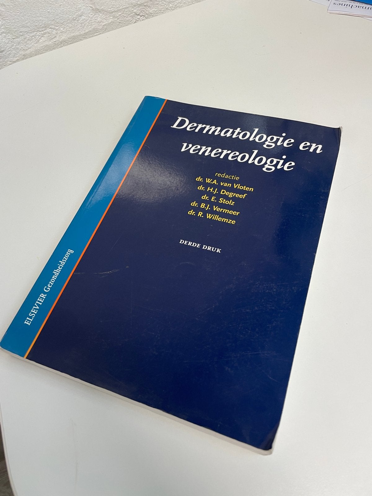 Dermatologie en venereologie - Derde Druk, Ophalen of Verzenden, Beta, Zo goed als nieuw, WO