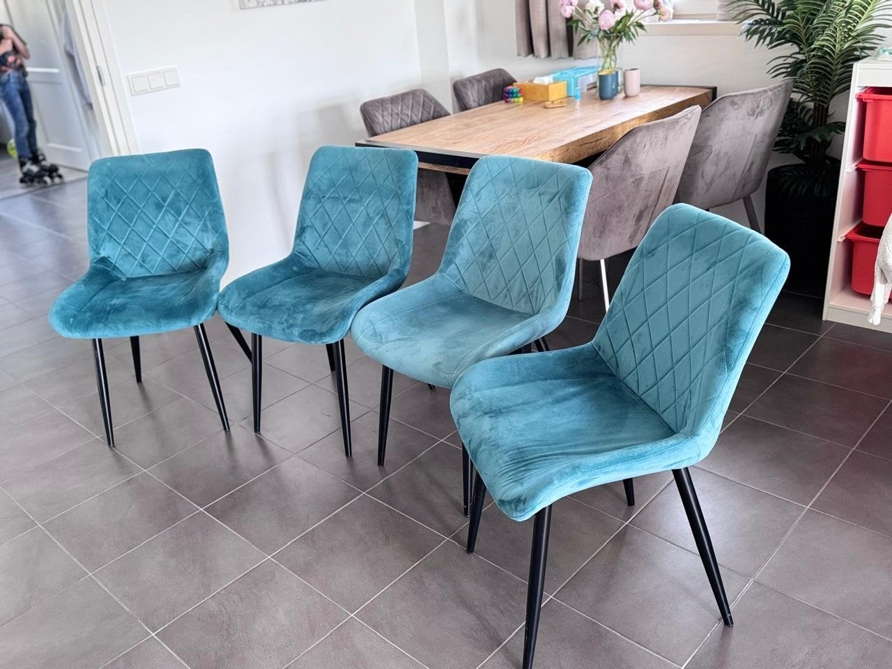 4 eetkamer stoelen turquoise, Ophalen, Vier
