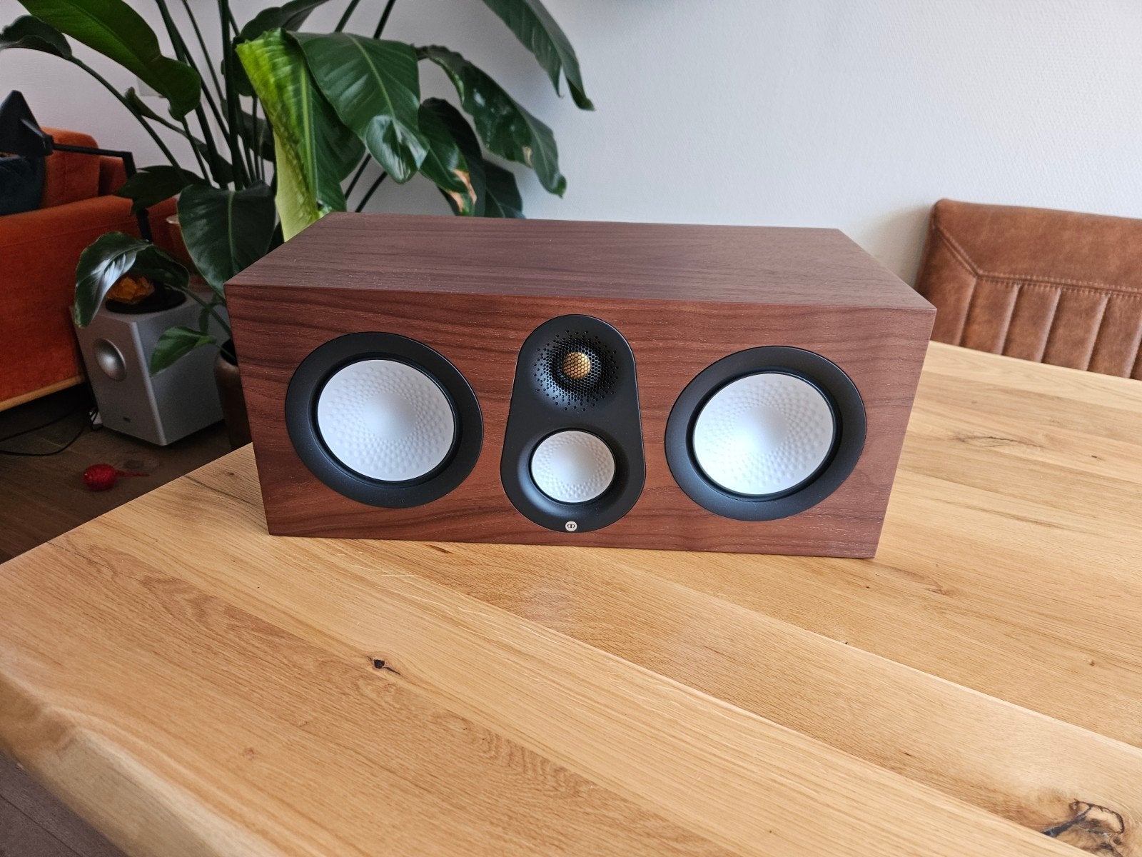 Monitor Audio C250 Silver Center Speaker - Nieuwstaat, Ophalen, Zo goed als nieuw, Center speaker, Overige merken