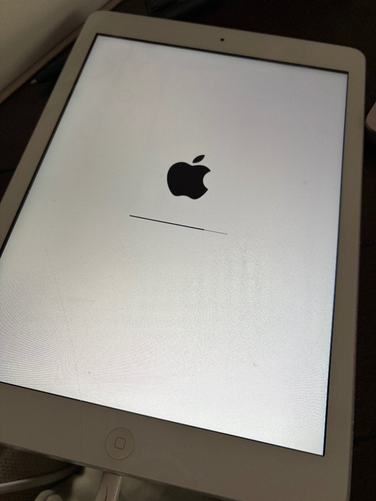 Apple iPad Air 32 GB (1e generatie) barsten in glas, Computers en Software, Gebruikt, 32 GB, Apple iPad Air, Zilver