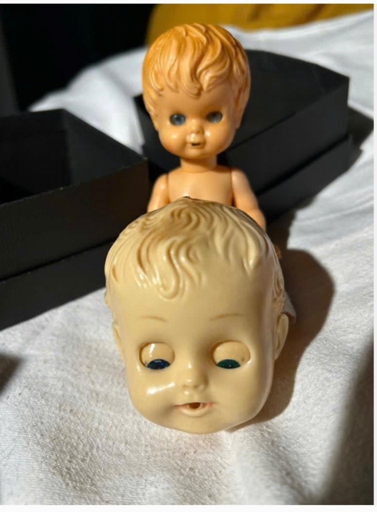 Jaren ‘70 poppenhoofdje + popje knipperende oogjes 8-13,5 cm, Verzamelen, Poppen, Gebruikt, Ophalen of Verzenden, X, Pop