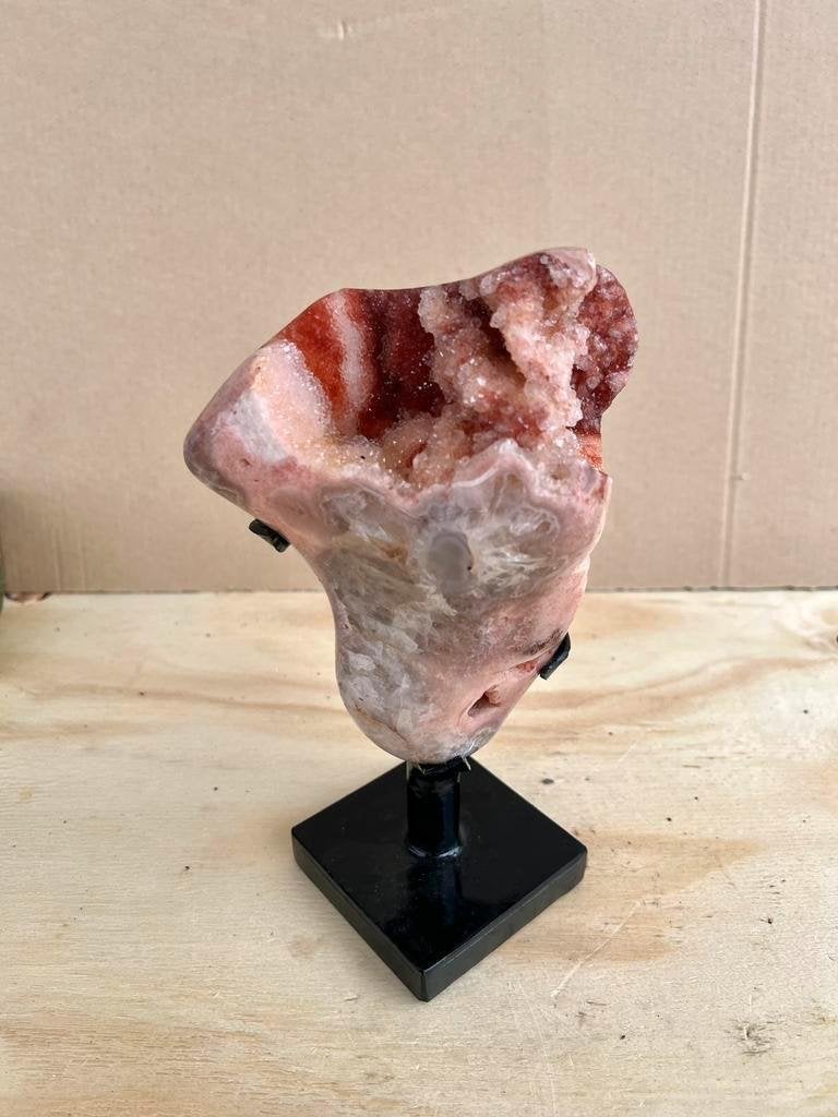 Pink amethist op voet, Ophalen of Verzenden