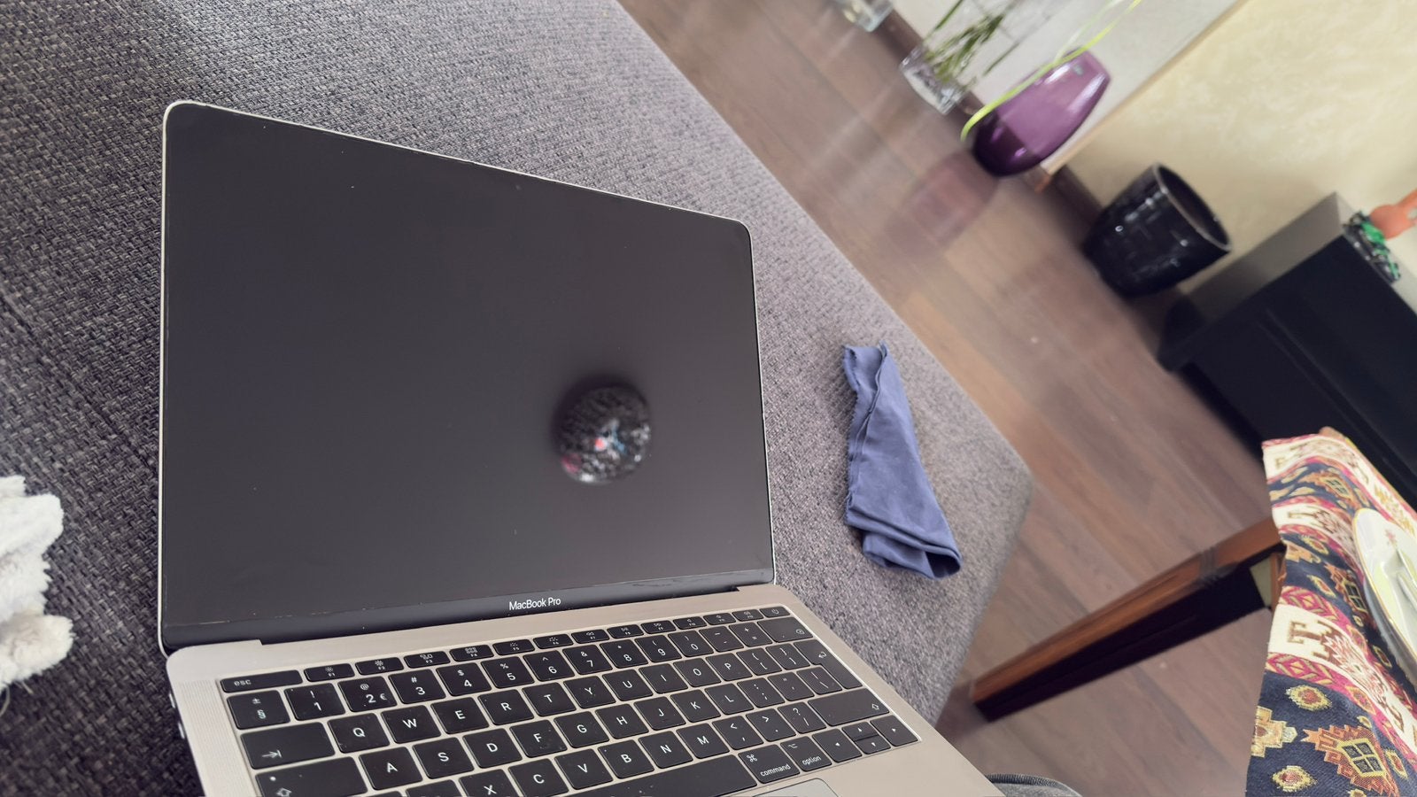 MacBook Pro 2015/2016 defect (scherm werkt), Computers en Software, Apple Macbooks, MacBook Pro, 2 tot 3 Ghz, 13 inch, Ophalen of Verzenden