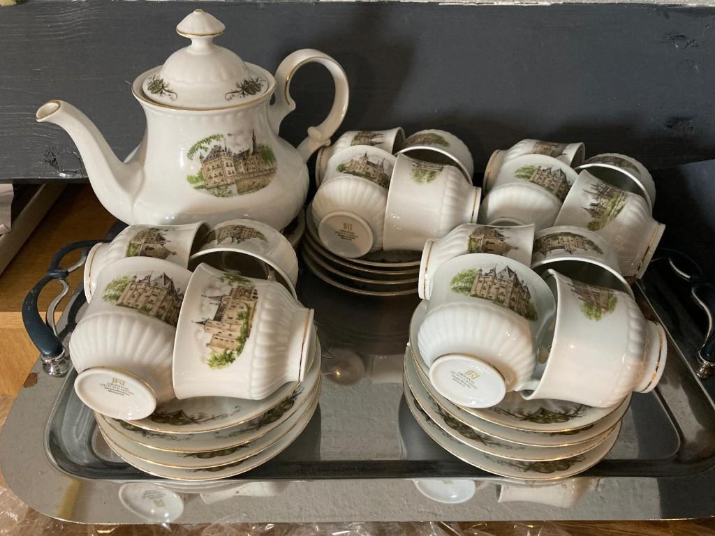 koffie of theeservies, Ophalen