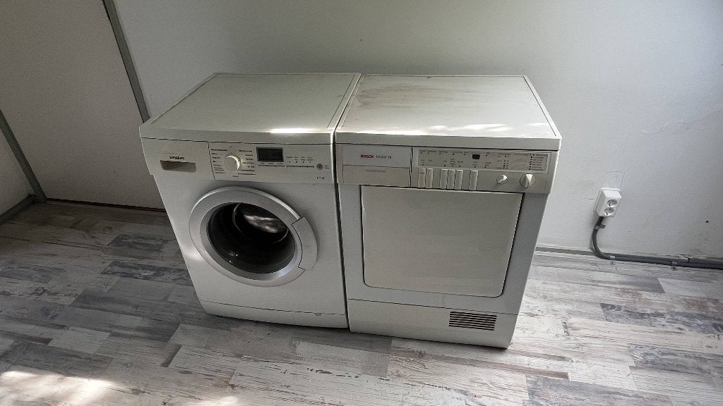Gratis! Wasmachine Siemens en Bosch Droger, Witgoed en Apparatuur, Wasmachines, Ophalen, Gebruikt, 85 tot 90 cm, 1200 tot 1600 toeren