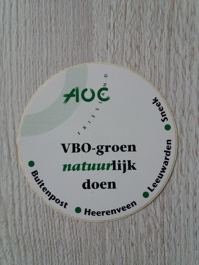 sticker AOC Friesland VBO - groen natuurlijk doen, Ophalen of Verzenden, Zo goed als nieuw, Overige typen
