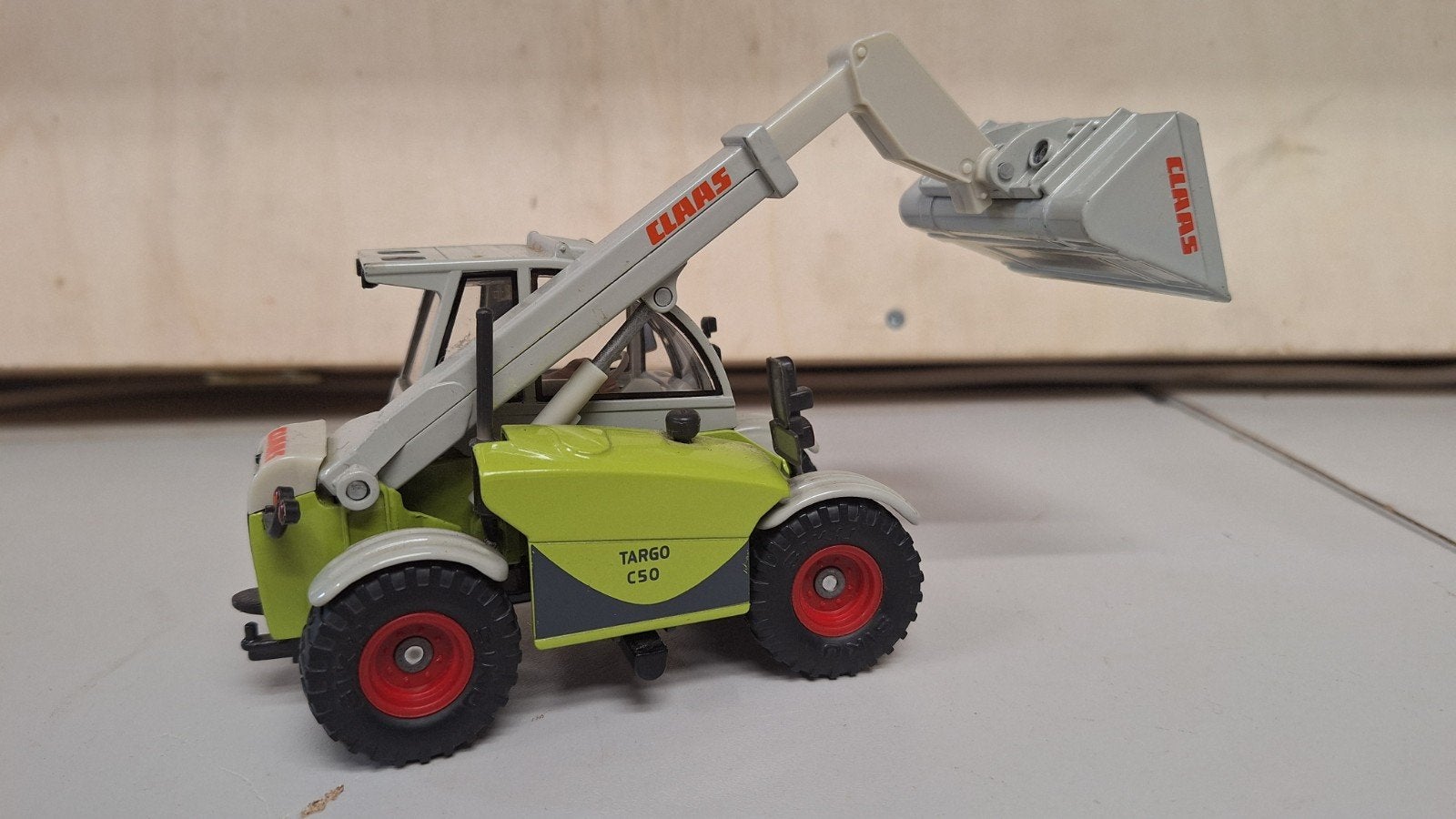 Siku 4851 Claas Targo C50 Verreiker, Hobby en Vrije tijd, Modelauto's | 1:32, Ophalen of Verzenden, Zo goed als nieuw, Tractor of Landbouw