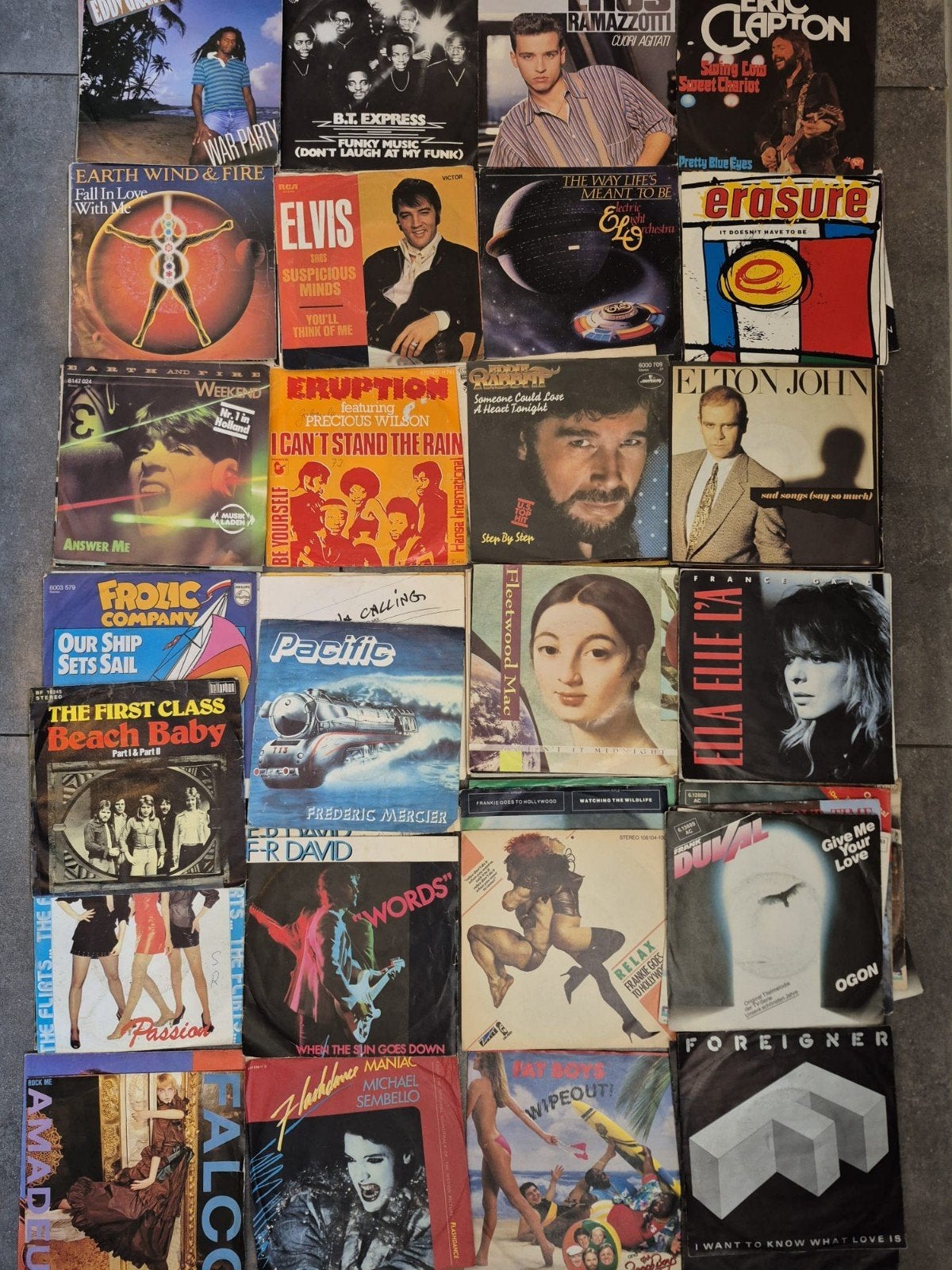 Foto 2 van Grote collectie 1245 stuks 7 inch vinyl singles- pop, rock..