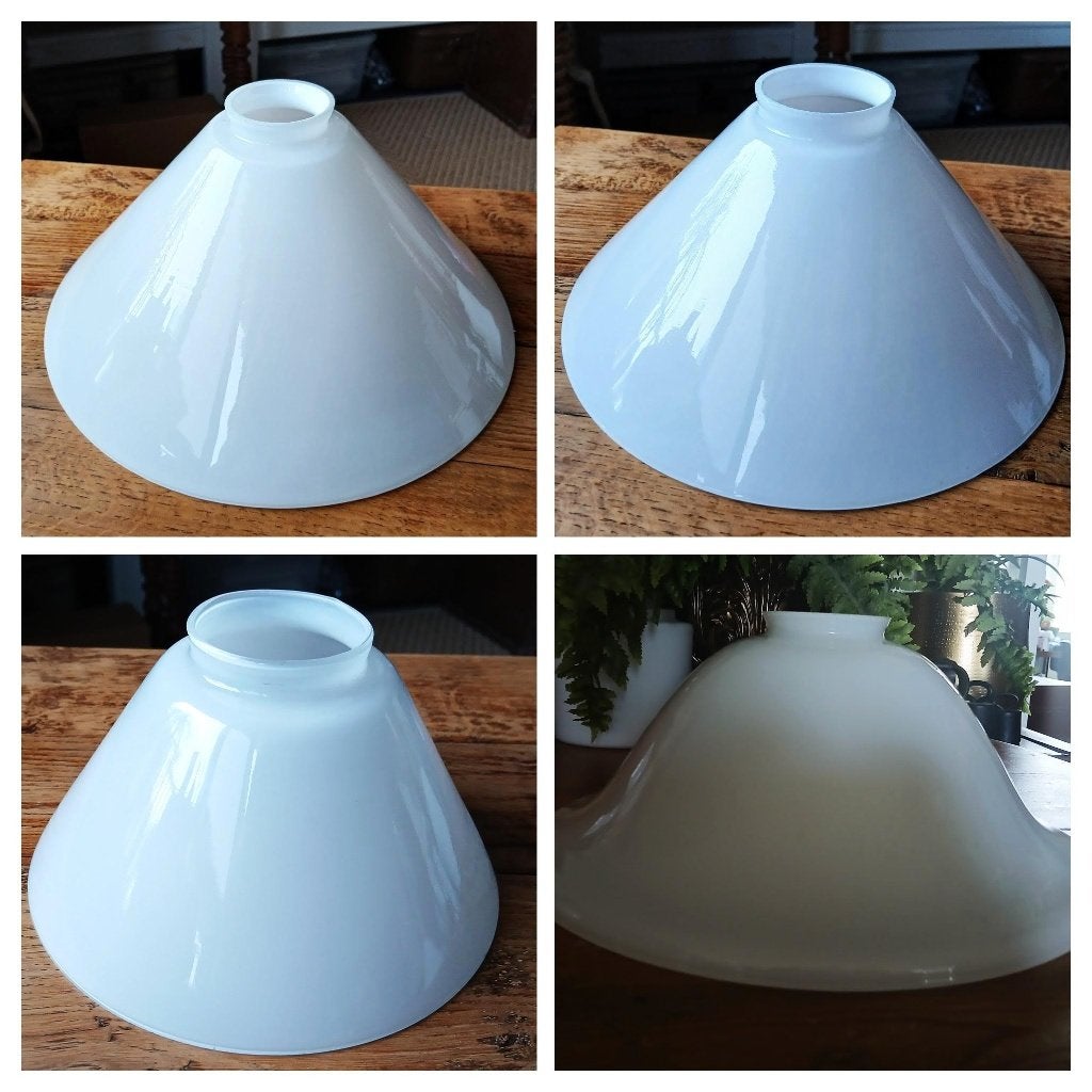 Oude opaline wit glazen kap kappen lampenkappen, Wit, Rond, Ophalen of Verzenden, Zo goed als nieuw