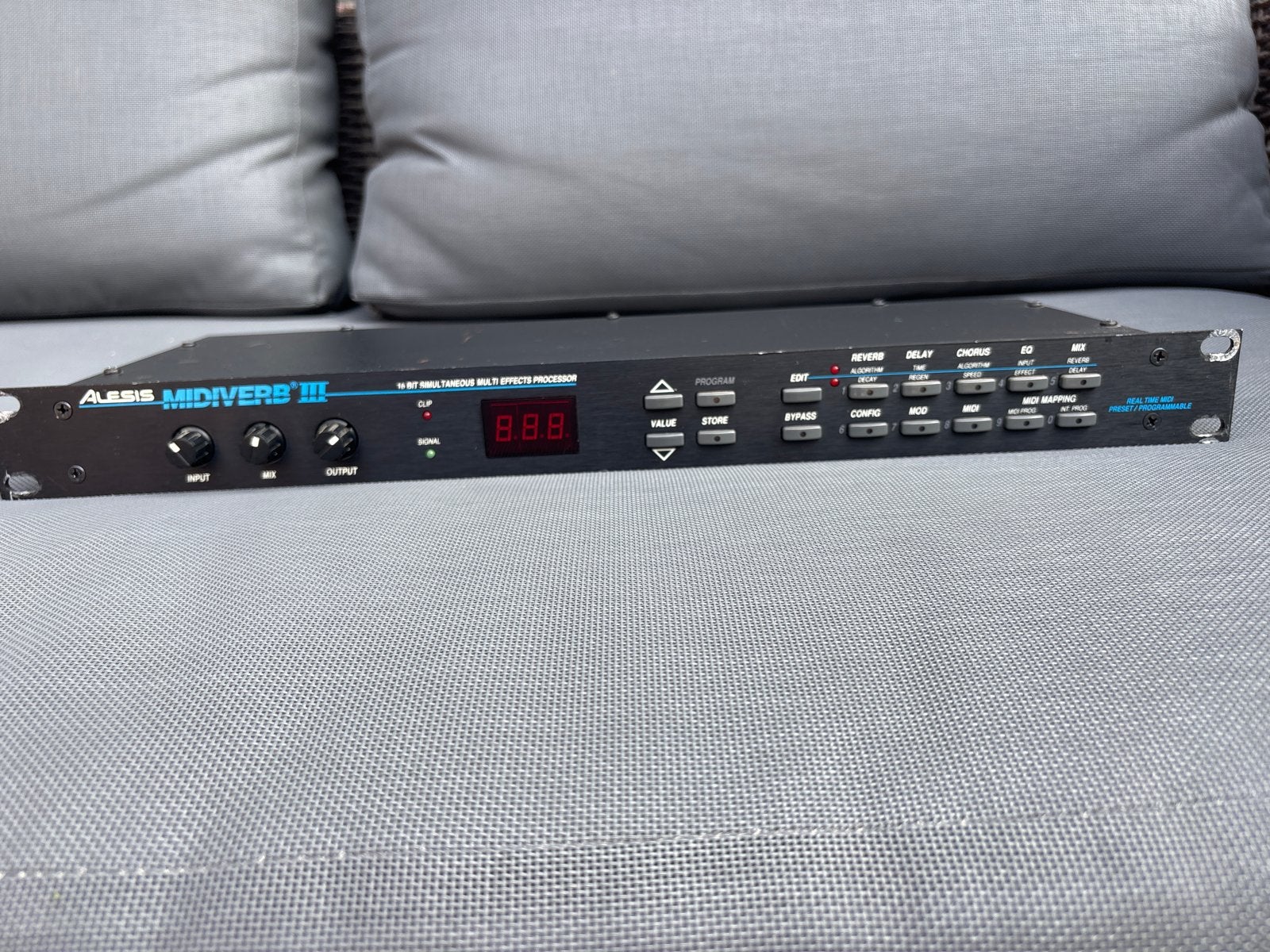 Alesis Midiverb III Multi-Effect Processor, Ophalen, Gebruikt, Delay of Echo