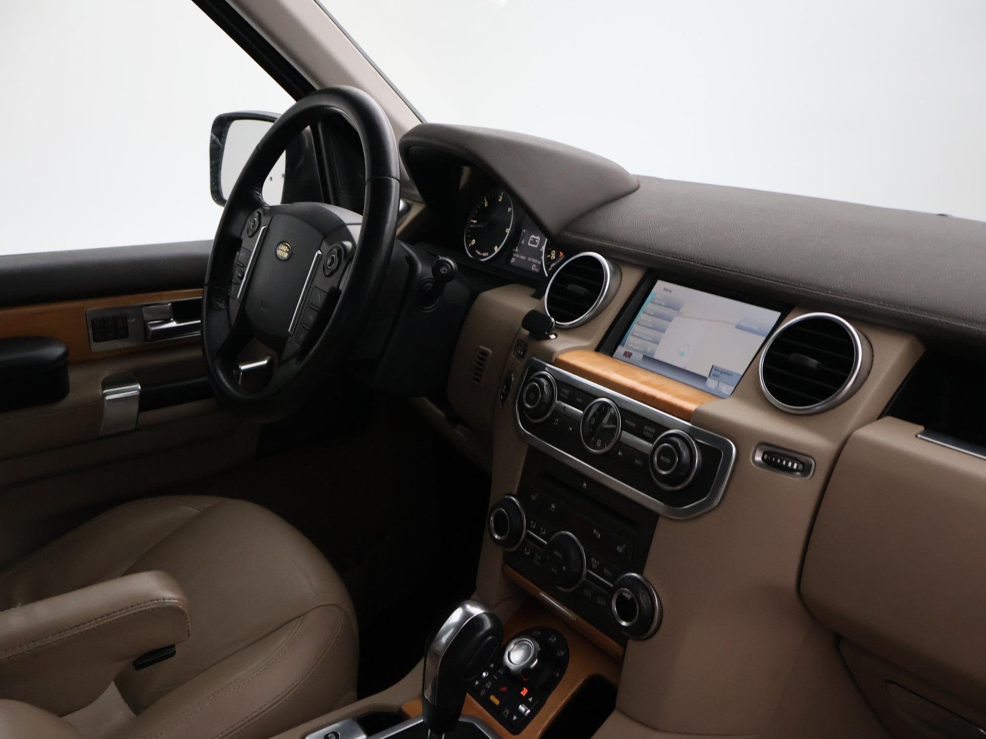 Land Rover Discovery 3.0 SDV6 HSE *WEINIG VERMOGEN* 7-PERSOO, Automaat, Euro 5, Gebruikt, 2993 cc