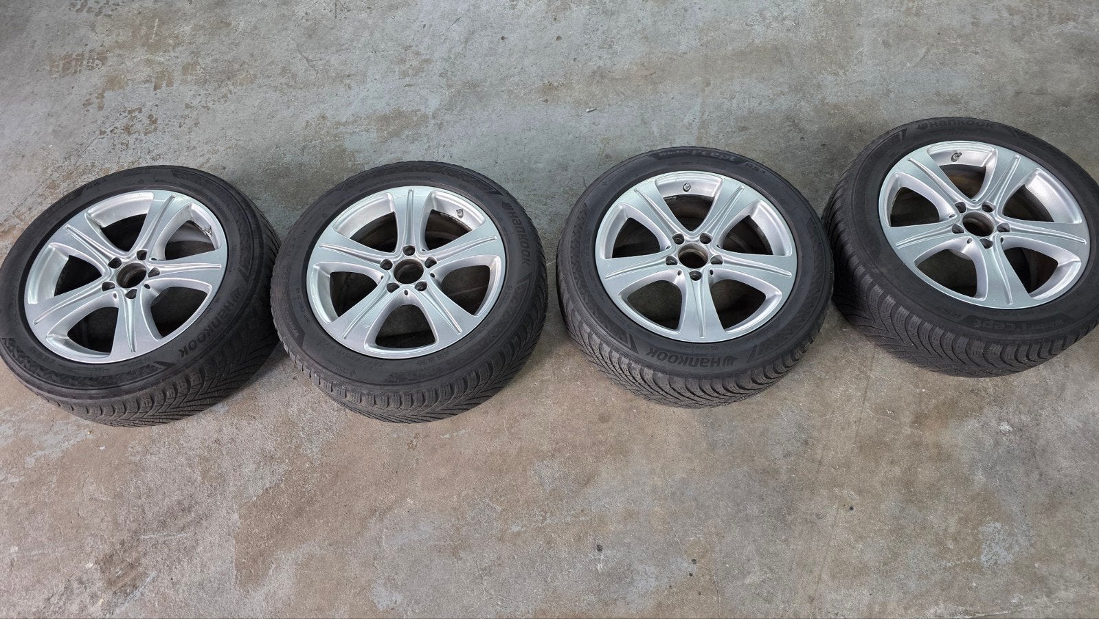 Mercedes W213 E Klasse 17 inch velgen / Hankook Winterbanden, Auto-onderdelen, Banden en Velgen, Ophalen, Gebruikt, Banden en Velgen