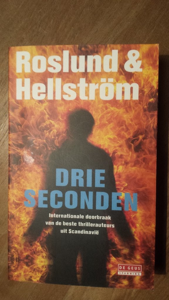 Roslund & Hellstrom - Drie seconden, Ophalen of Verzenden, Zo goed als nieuw, Roslund & Hellstrom, Scandinavië