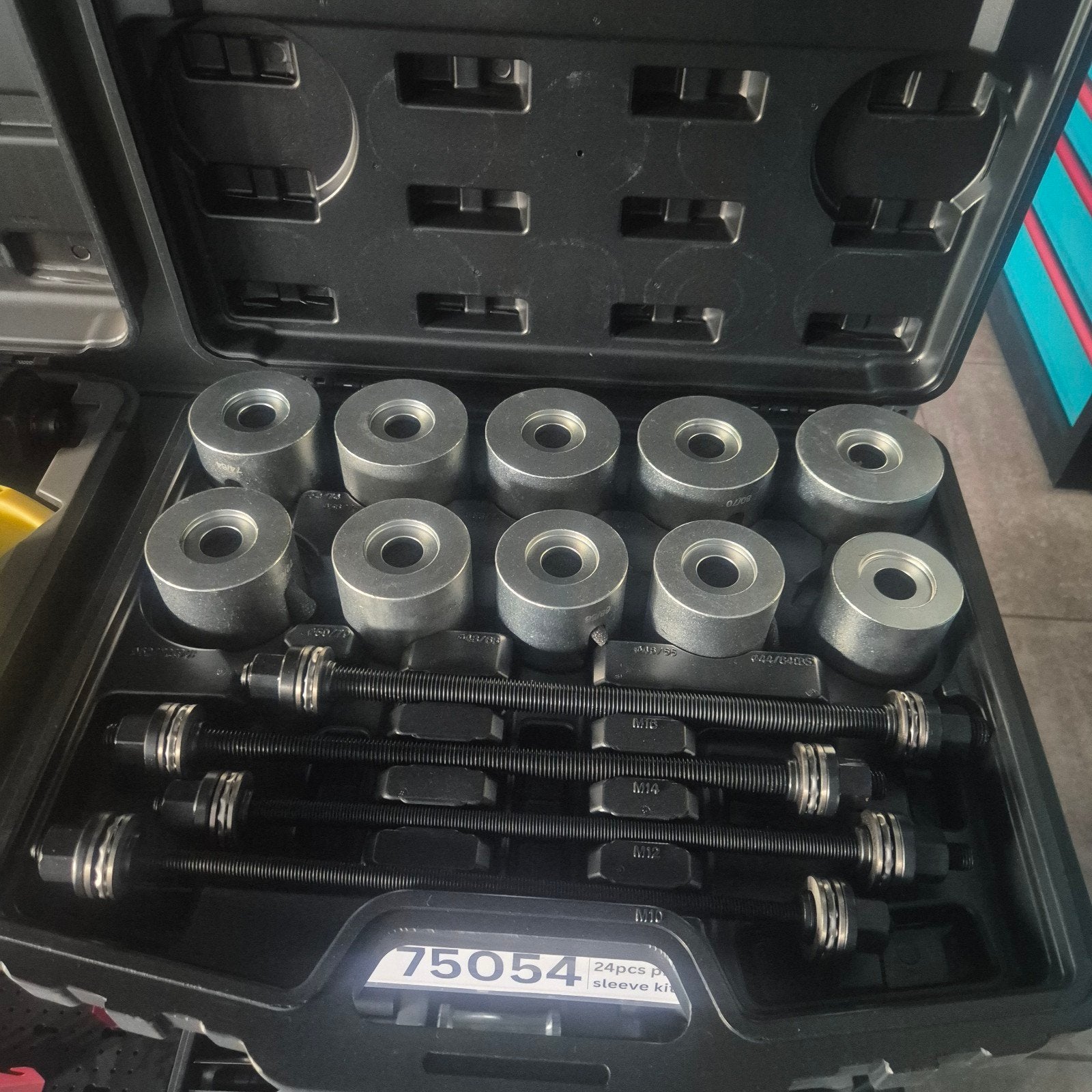 Lagerpers set 24-delig Silentblock trekker met koffer, Info@purbesa.nl, Overige merken, Overige typen, Nieuw
