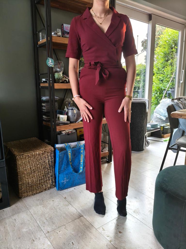 Jumpsuit King Louie bordeauxrood XS nieuw, Kleding | Dames, Jumpsuits, Ophalen of Verzenden, Nieuw, Maat 34 (XS) of kleiner, Rood