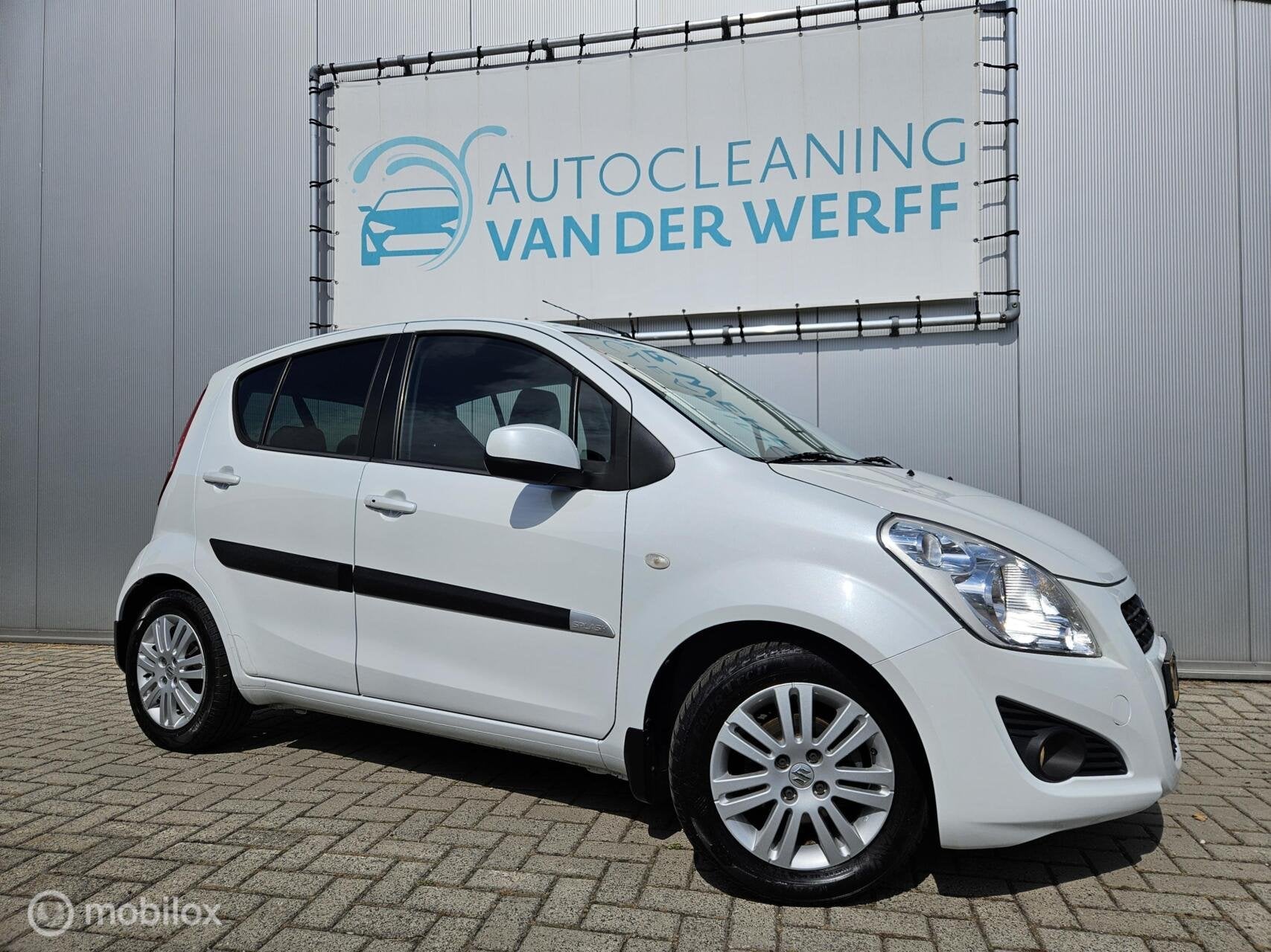 Suzuki Splash 1.0 VVT Exclusive EASSS nette Auto!, Auto's, Suzuki, Voorwielaandrijving, Euro 5, 31 €/maand, Origineel Nederlands