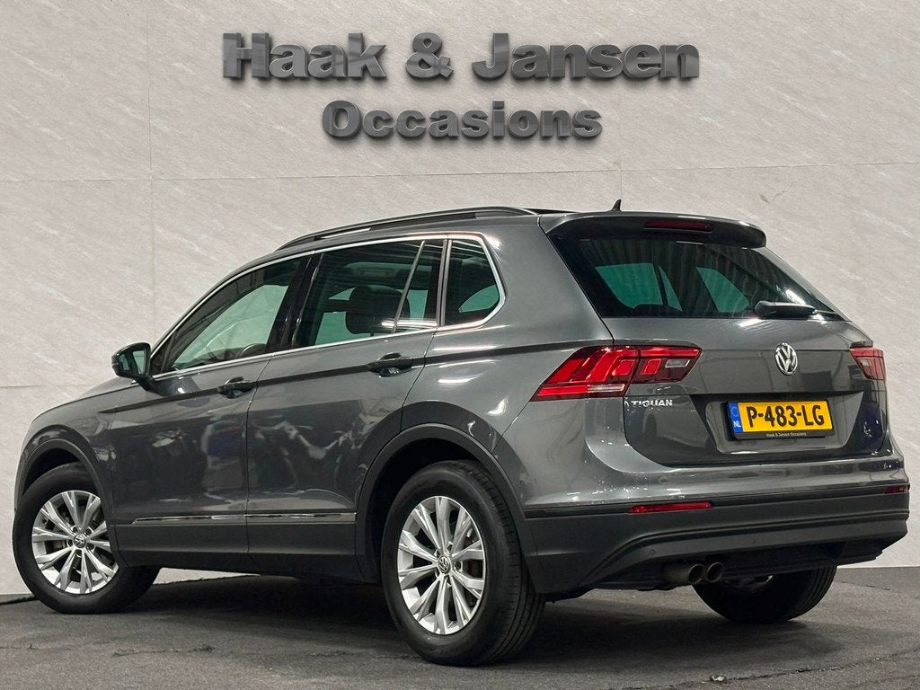 Volkswagen Tiguan 1.4 TSI ACT Comfortline Business - Pano -, 4 cilinders, 150 pk, Leder, SUV of Terreinwagen