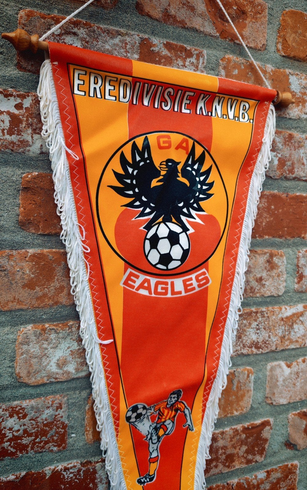 1980s Go Ahead Eagles Deventer vintage vaan

42 cm groot

ze, Ophalen of Verzenden